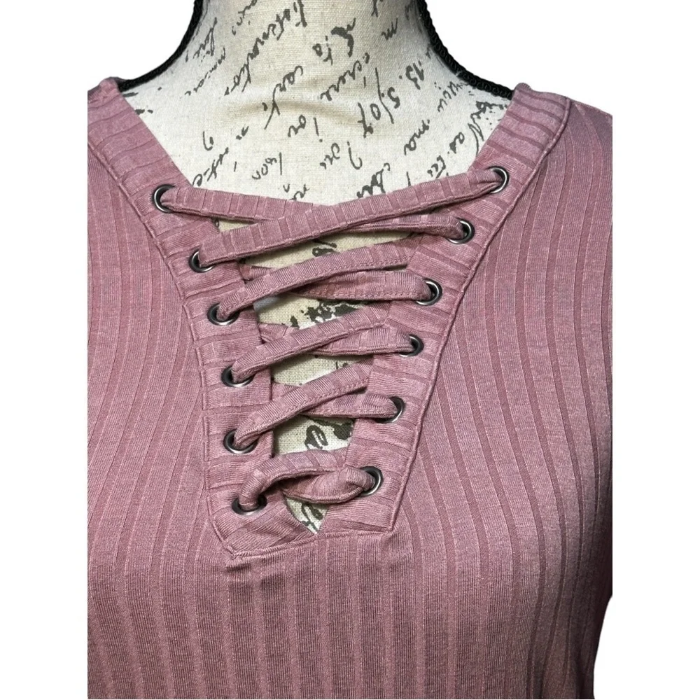 SO Ribbed Pink Long Sleeve Top Size Medium